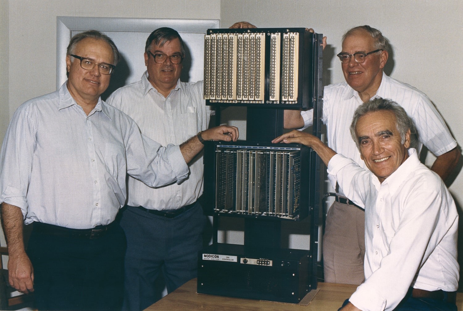 Il team che lavorò al primo PLC (1968-70)