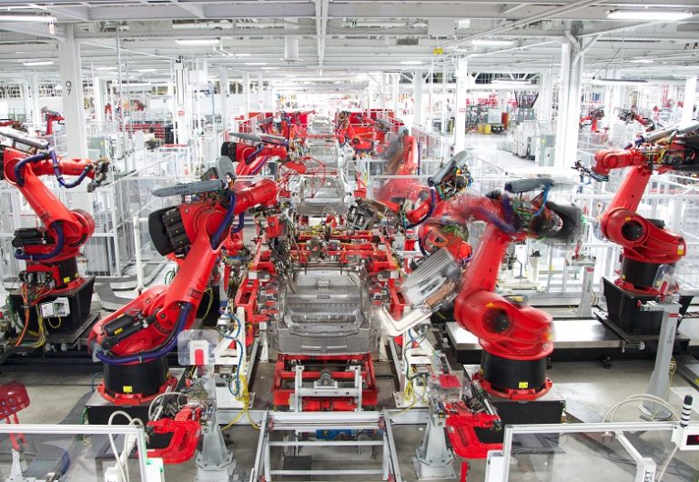 Tesla, Elon Musk punta su Berlino, entro il 2021 la nuova Gigafactory