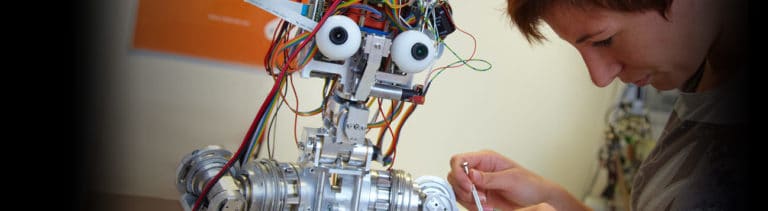 Dalla robotica alla realtà aumentata: ecco ARTES 4.0, il Competence Center toscano che arriva fino alla Sicilia