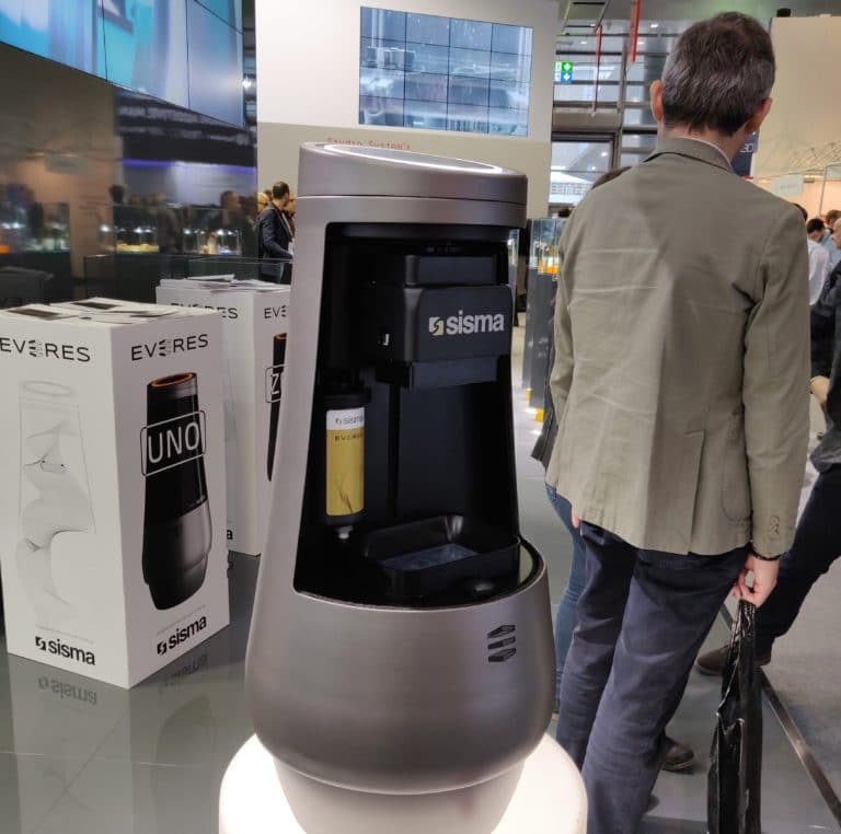 Le stampanti Everes di Sisma debuttano al Formnext: con loro, una collezione di resine per dentisti e gioiellieri