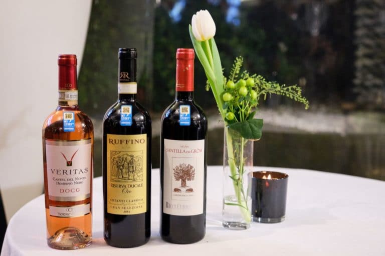 La blockchain al servizio della filiera del vino: tre esperienze italiane