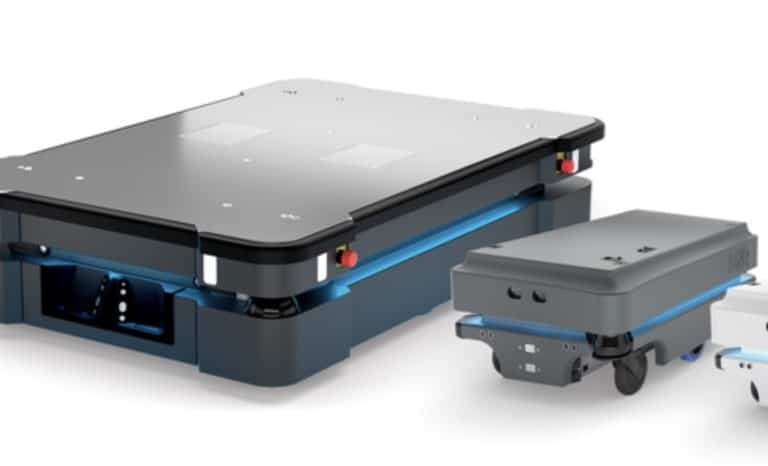 I robot mobili porta-pallet di MiR arrivano in Italia