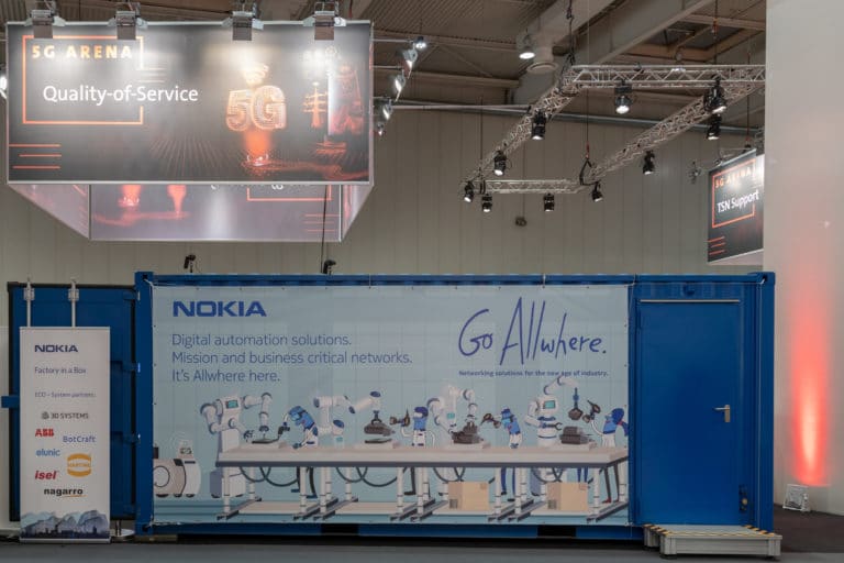 Nokia, un'intera fabbrica... in una scatola