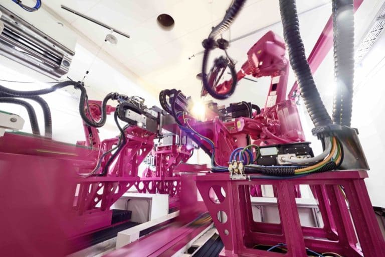 Rittal pronta ad attivare il 5G nella sua fabbrica 4.0 di Haiger