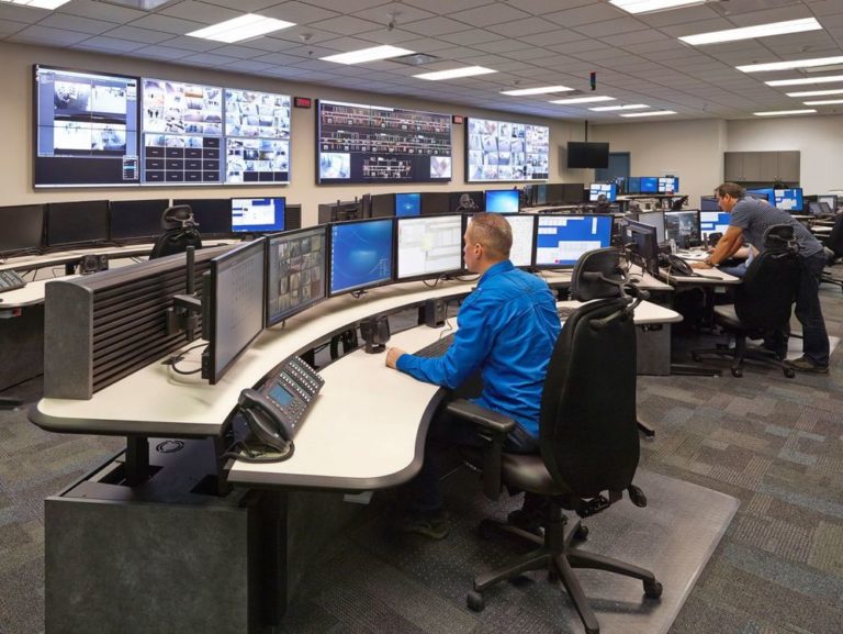 Per la cyber resilienza dei sistemi di controllo industriale meglio avere un backup analogico