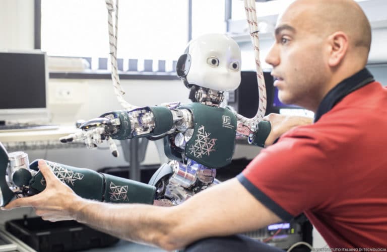 Il robot umanoide dell'IIT si prepara a volare: nasce IronCub