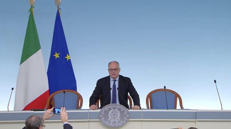 Coronavirus, ecco il primo decreto legge a sostegno di imprese e lavoratori in affanno