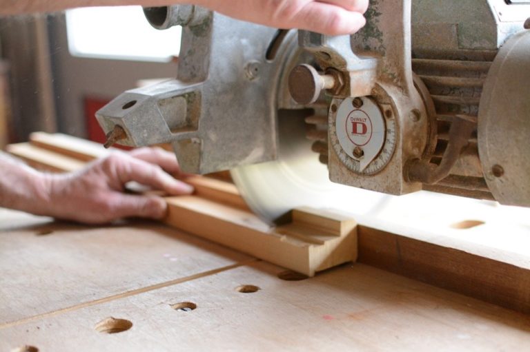 Il settore legno-arredo chiude il 2023 in calo, ma le aspettative per il 2024 sono positive