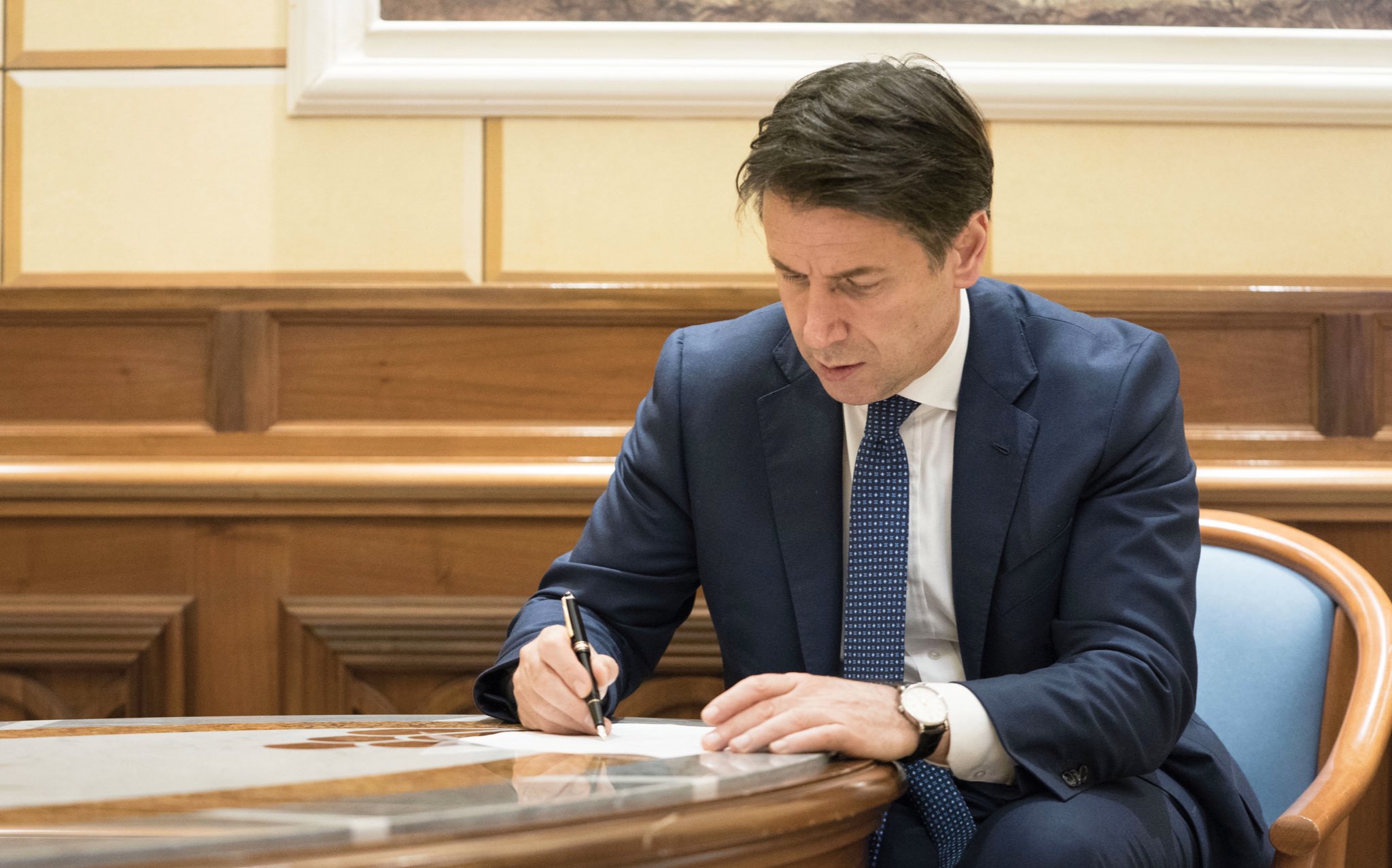 Conte: "Recovery Fund opportunità storica, dovremo dimostrare di avere responsabilità politica e capacità amministrativa"