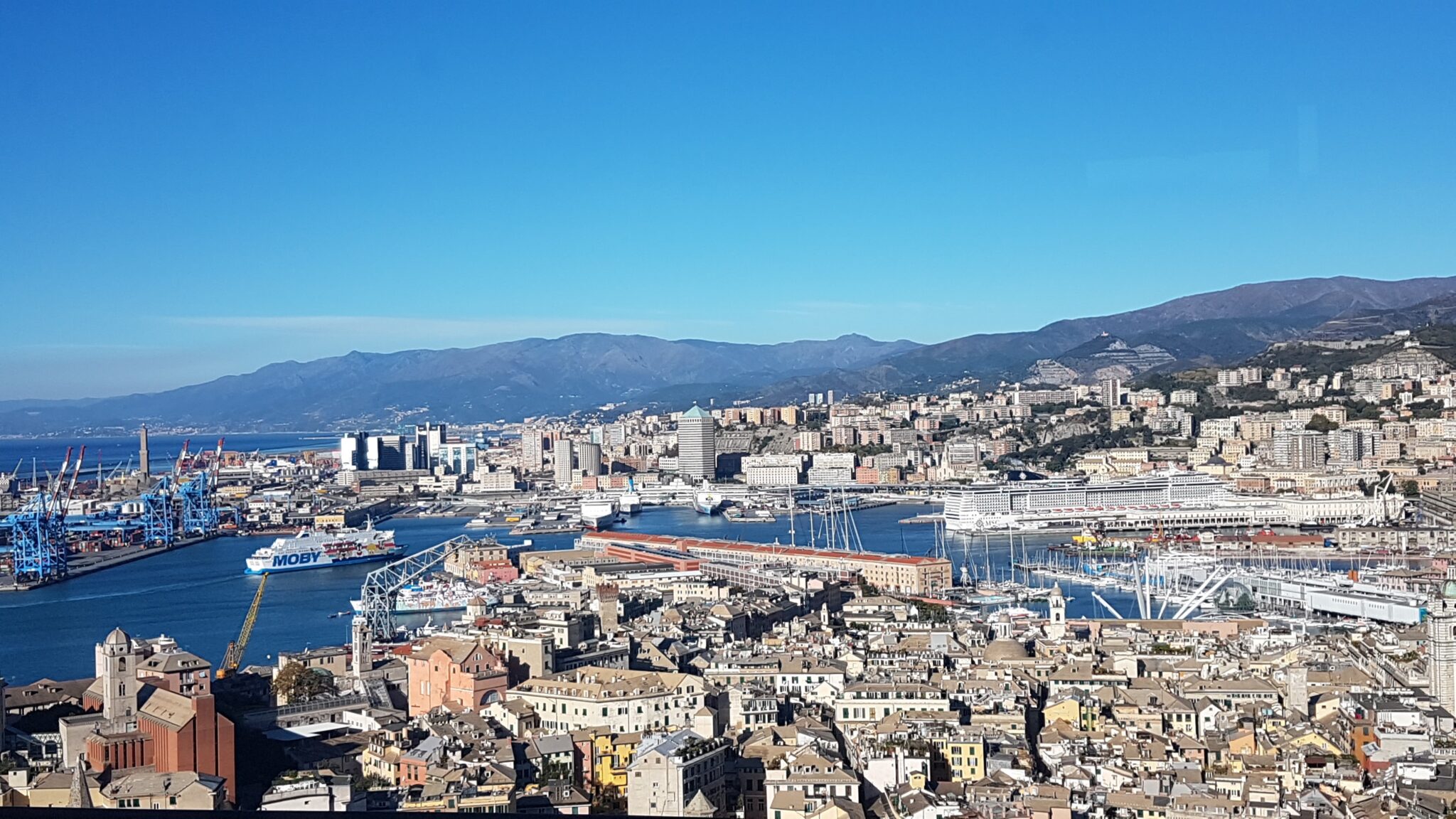 Case delle tecnologie emergenti, Genova si candida per l'economia del mare