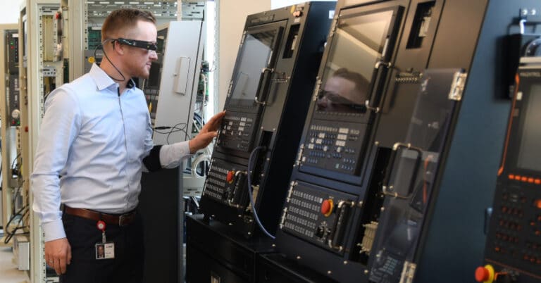 Da Mitsubishi Electric arriva Smart Remote Service, un servizio di assistenza da remoto