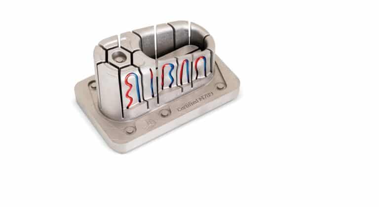 Nuove leghe metalliche per la stampa additiva di parti per usi industriali con le stampanti 3D Systems