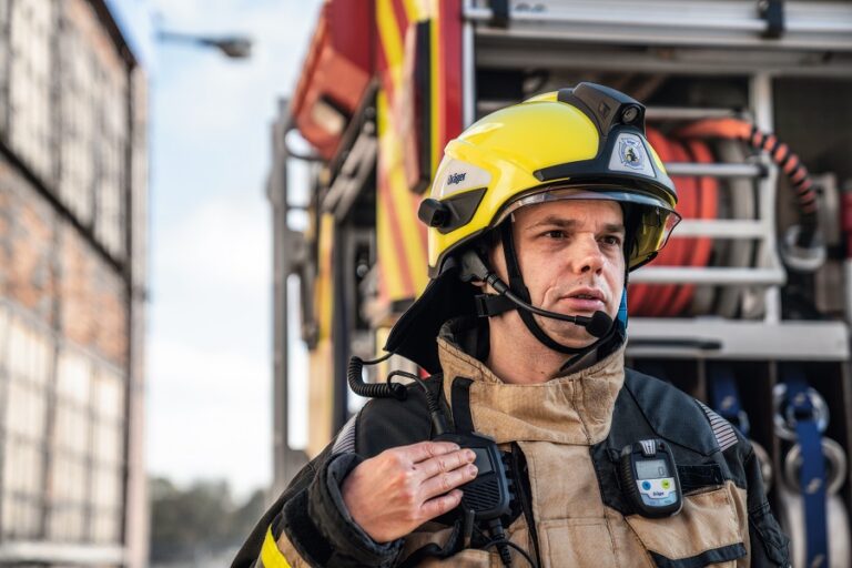 Design e leggerezza per il nuovo elmetto di sicurezza Dräger HPS Safeguard