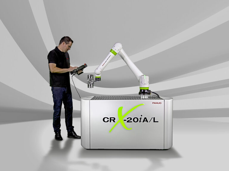 Fanuc espande la linea di robot collaborativi CRX con tre nuovi bracci da 5, 20 e 25 kg