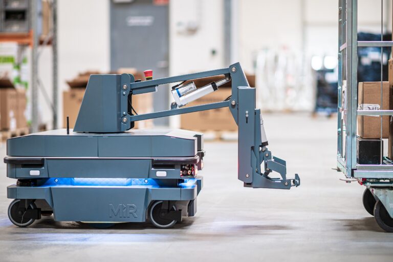 Le cinque tecnologie che spingono verso una rapida adozione dei robot mobili