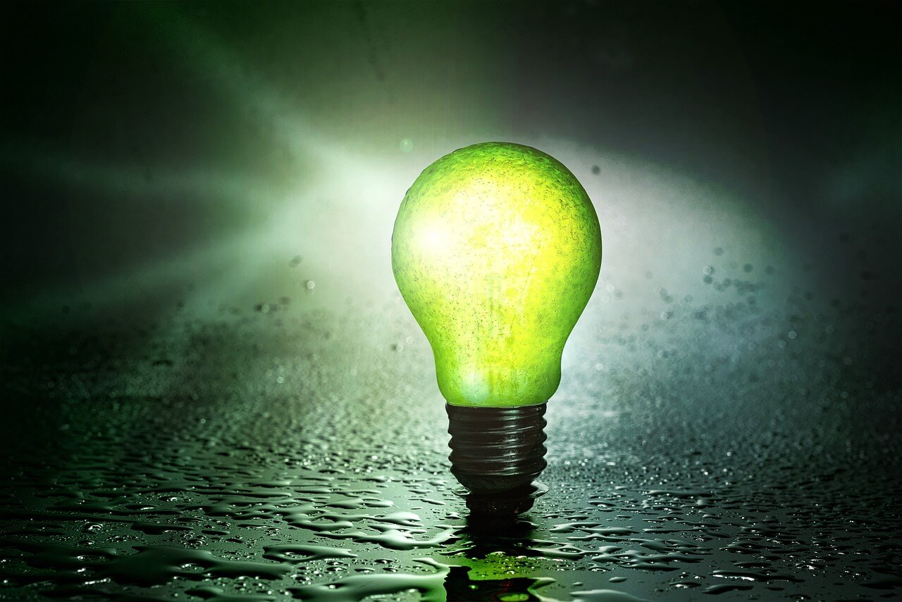 lightbulb-ga9b9c5c0f_1280
