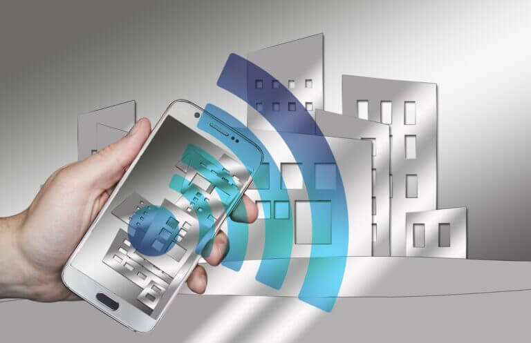 Le aziende nell'era dell'IoT: nel white paper di Cefriel una guida sullo sviluppo e l’impatto degli smart product
