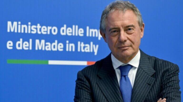 La roadmap per il 2024 del ministro Urso: spazio, intelligenza artificiale, digitalizzazione ed energia al centro delle politiche del Mimit