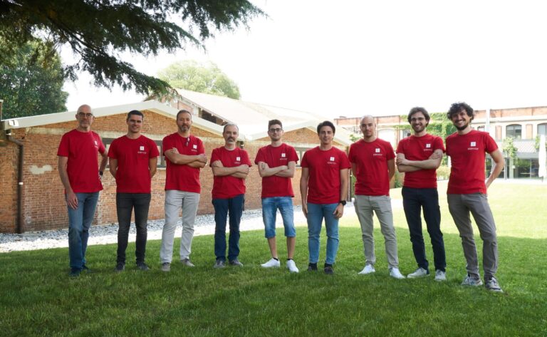 Servitly accelera nel mercato SaaS per il Manufacturing su scala europea