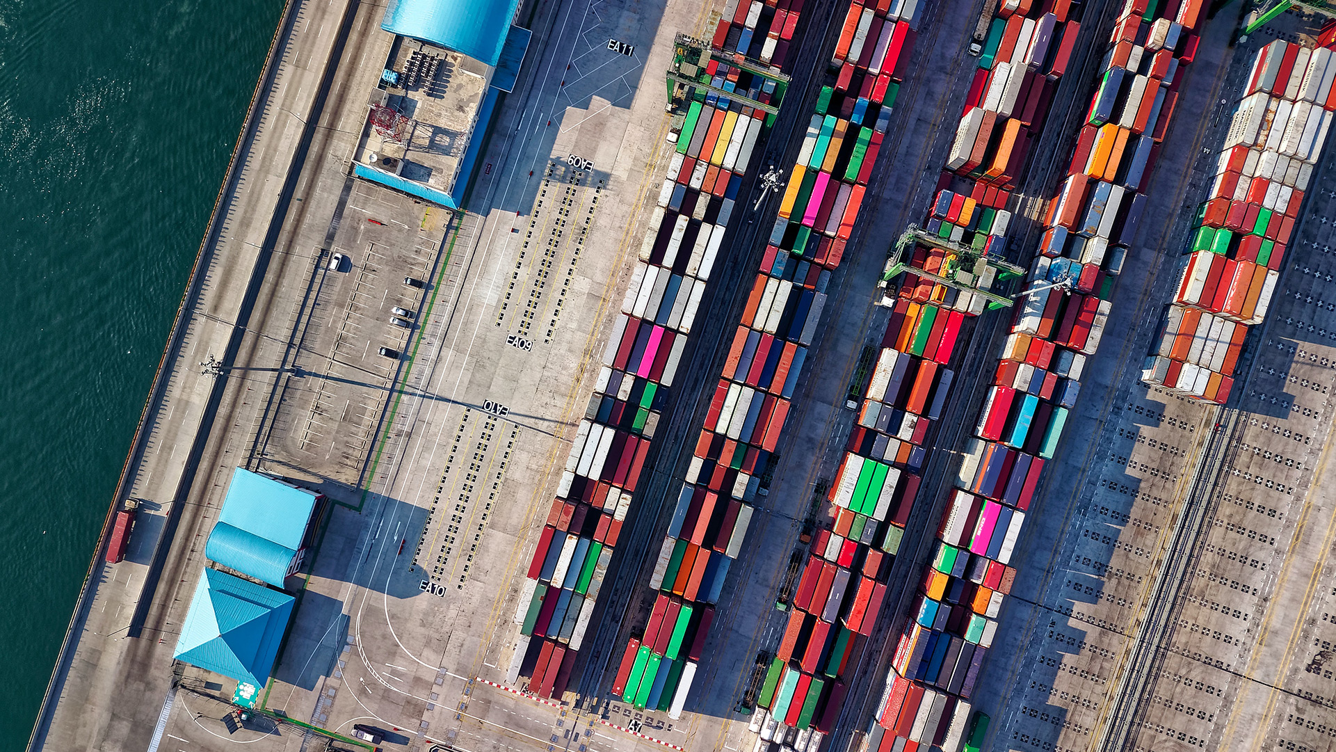 supply-chain-iot-blockchain-ai