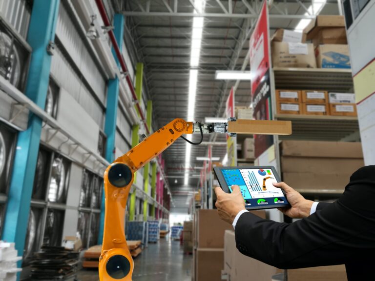 Il digital divide nell’industria, quali strumenti per colmarlo
